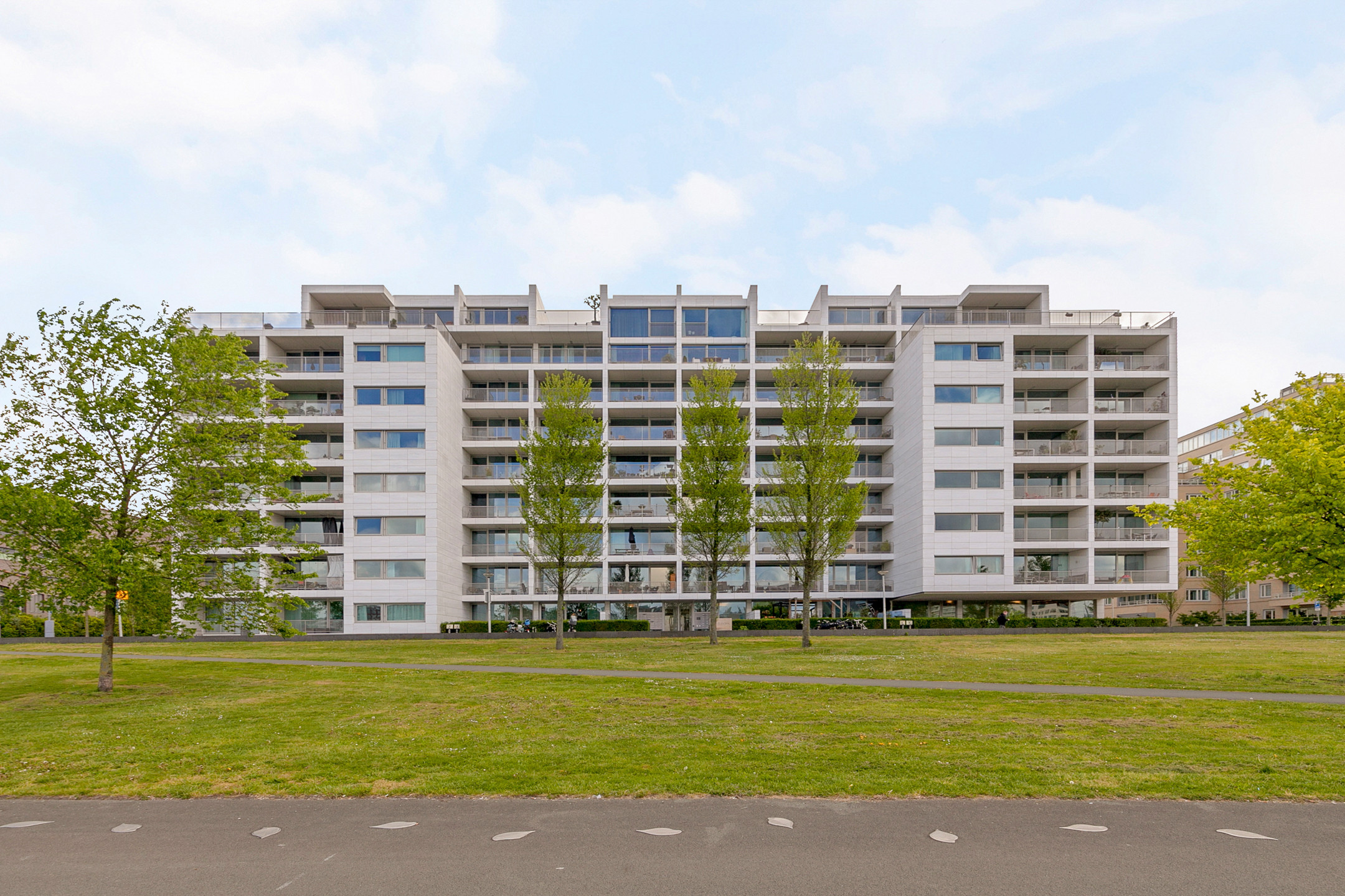 Appartement Overhoeksparklaan in Amsterdam