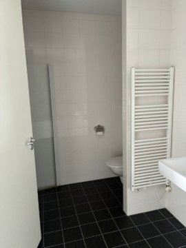 5771e137-c462-48f9-bd41-fed7c95aa695.jpg