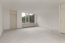 woonkamer-richting-tuin.jpg